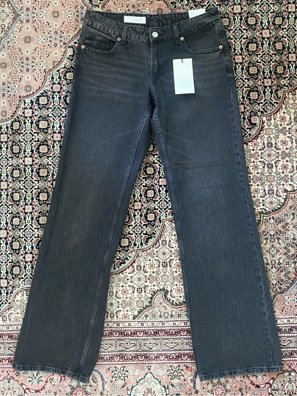 Zara Women’s Wide Leg Jeans in Faded Black